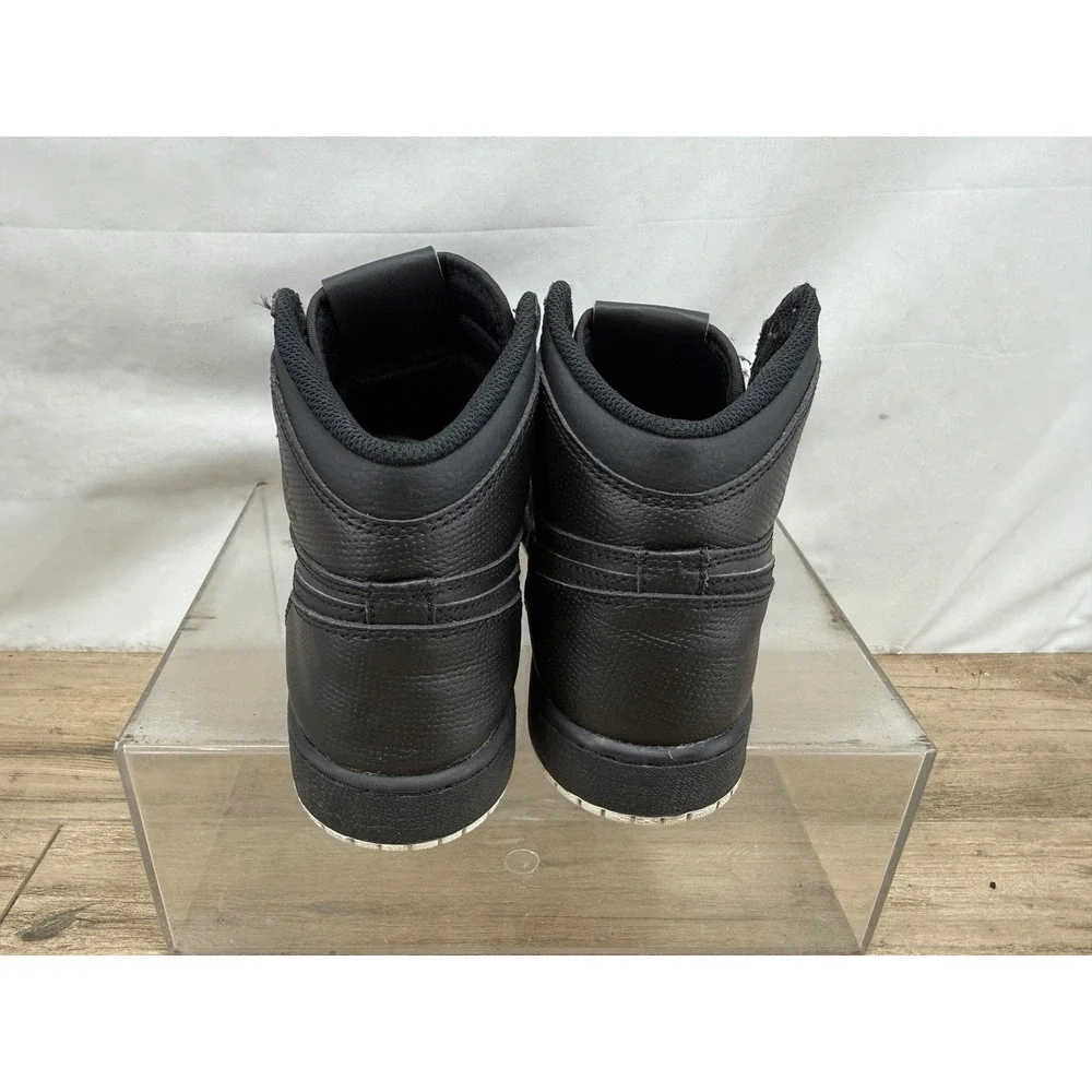 Nike Air Jordan 1 Retro High Triple Black Kids Shoes 575441-002 Size 6Y